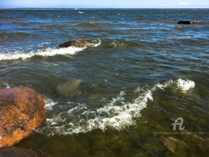 Фотография под названием "Baltic Sea Waves" - Dida Andr & Tevah.Art Studio, Подлинное произведение искусства, Цифровая фотог…