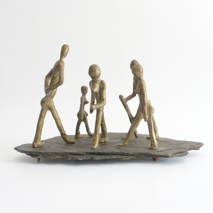 Sculpture titled "les randonneurs" by Didier Fournier, Original Artwork, Bronze
