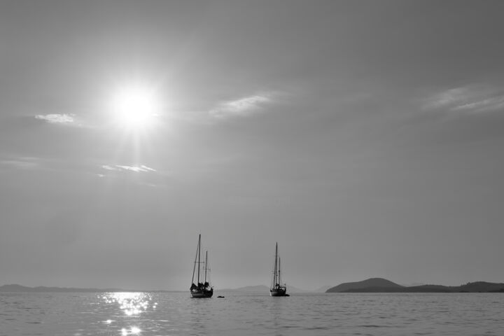 Photographie intitulée "Waiting the sunset" par Dimitrios Paterakis, Œuvre d'art originale, Photographie numérique