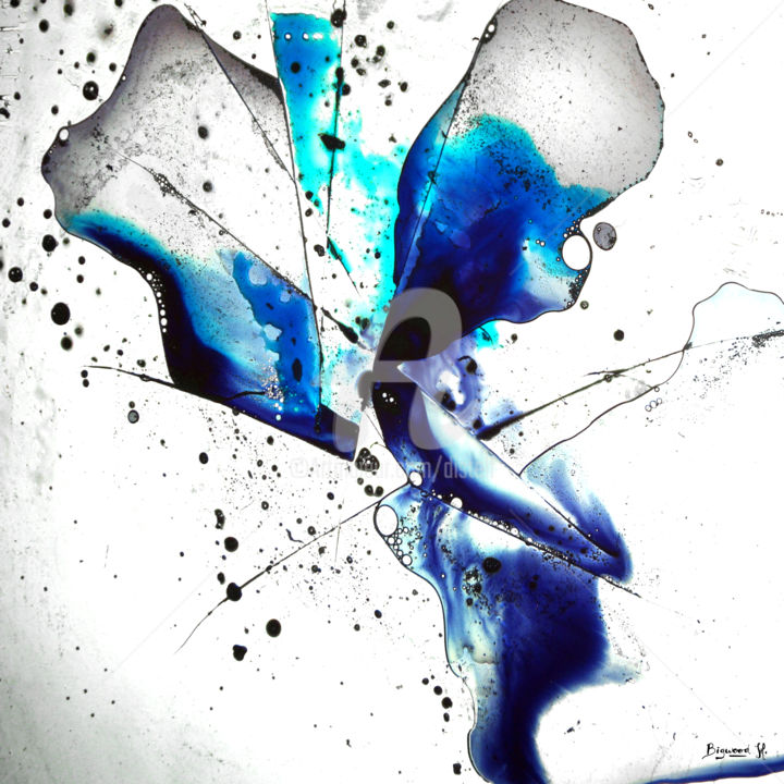 Photography titled "blue flower" by Bigwood H., Original Artwork, Other