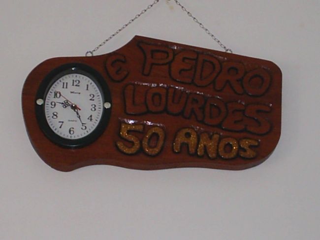 Artesanato intitulada "PEDRO E LURDES  $ 3…" por Djalma Entalhes Em Madeiras, Obras de arte originais