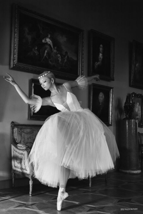 Photography titled ""Ballerina in the g…" by Dmitry Savchenko, Original Artwork
