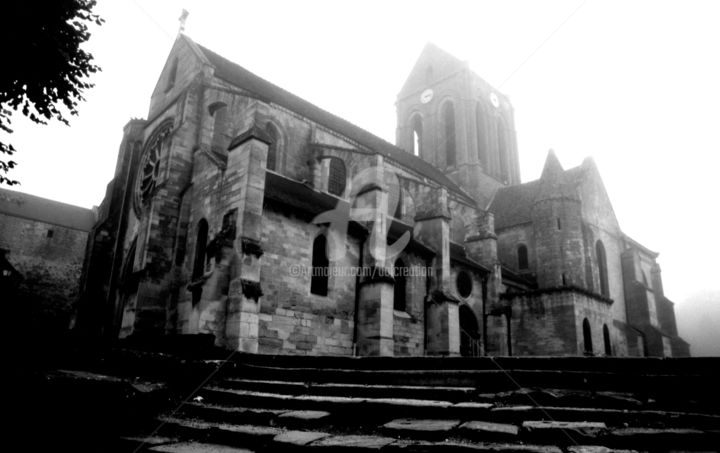 Photography titled "église d'Auvers-sur…" by Dol, Original Artwork