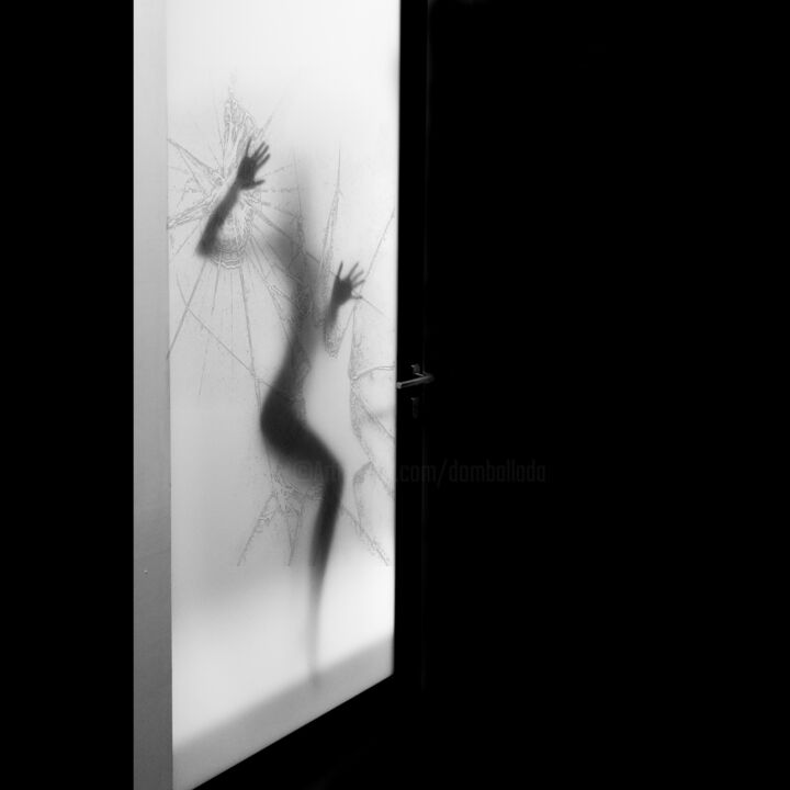 Photography titled "escape" by Dodi Ballada, Original Artwork, Manipulated Photography