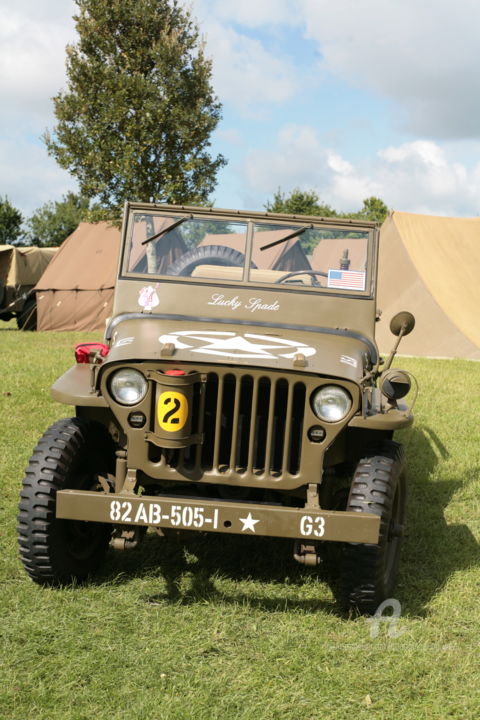 Fotografia intitolato "9026 D Day 75 ans" da Dominique Goujard, Opera d'arte originale