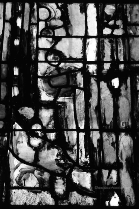 Photographie intitulée "162 vitrail église…" par Dominique Goujard, Œuvre d'art originale, Photographie numérique