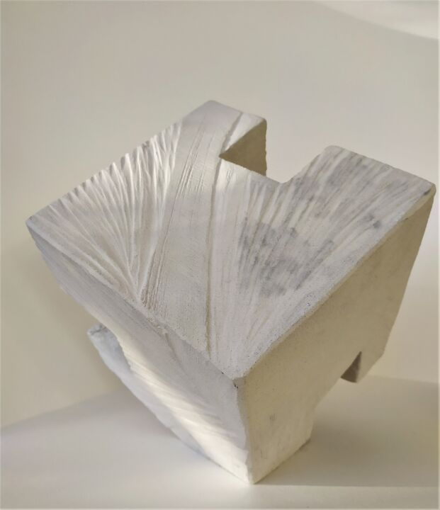 Escultura titulada "Cube 3 Equilibre gé…" por Dominique Jolivet, Obra de arte original, Terracota