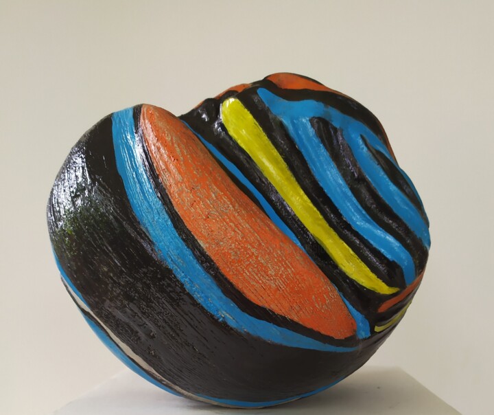 Skulptur mit dem Titel "Sphère déformée mul…" von Dominique Jolivet, Original-Kunstwerk, Keramik