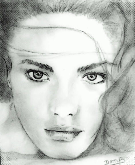 Visage Femme Au Crayon Graphite Peinture Par Dominique Berge Artmajeur