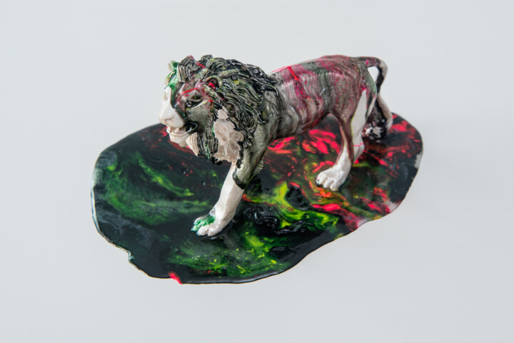 Sculpture intitulée "Dark Lion" par Antoni Dragan, Œuvre d'art originale, Résine