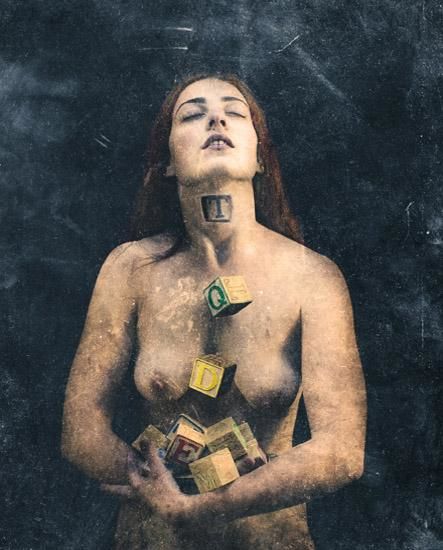 Digitale Kunst mit dem Titel "Erica, Blocks" von Christopher Lee Donovan, Original-Kunstwerk