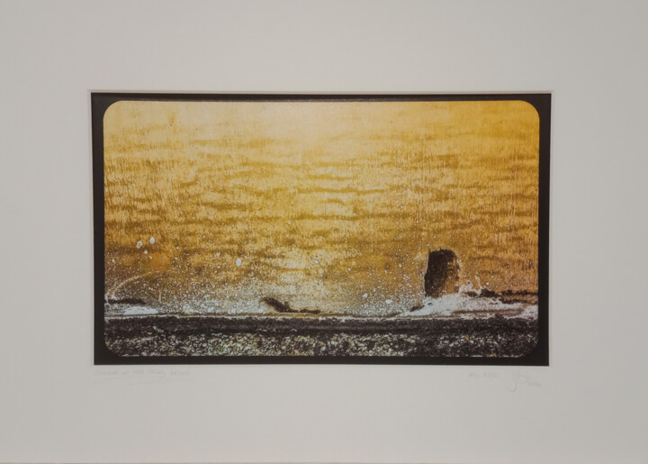 Photographie intitulée "Sunset at the vocky…" par Dudek, Œuvre d'art originale, Photographie numérique