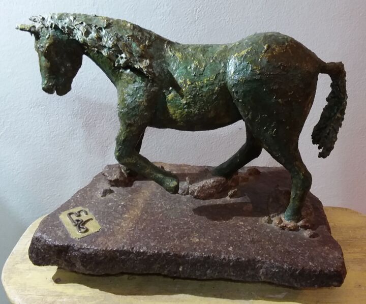 Γλυπτική με τίτλο "Cavallo" από Edo Romildo Chiari, Αυθεντικά έργα τέχνης, Πέτρα