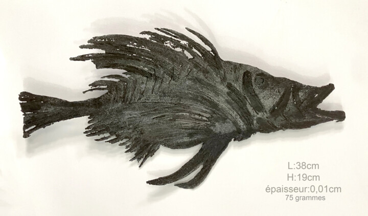 Scultura intitolato "poisson plume" da Elisabeth Gérony, Opera d'arte originale, Metalli