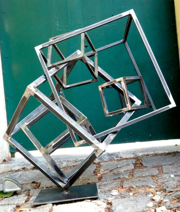 Sculpture titled "Eldekan "Cubes unde…" by Eldekan, Original Artwork, Metals