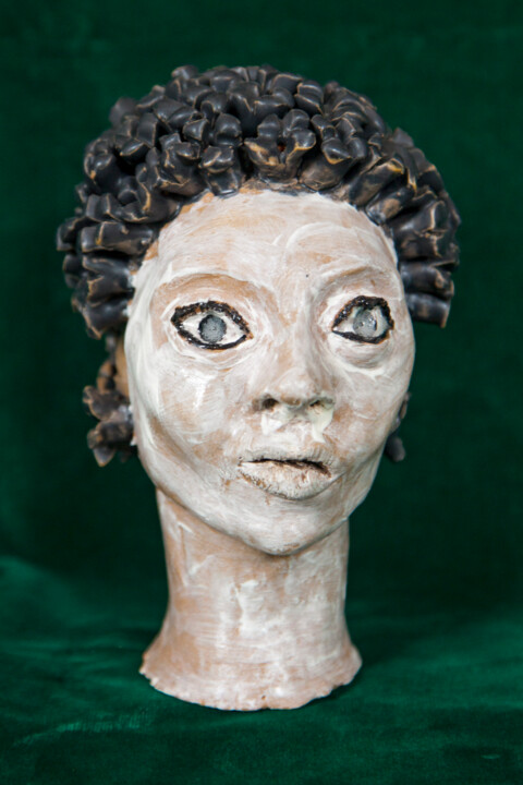 Sculpture titled "Mrs Ornella" by Elena Uljancic, Original Artwork, Ceramics