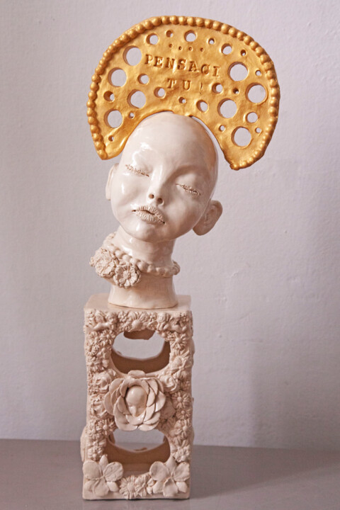 Skulptur mit dem Titel "The prayer" von Elena Uljancic, Original-Kunstwerk, Keramik