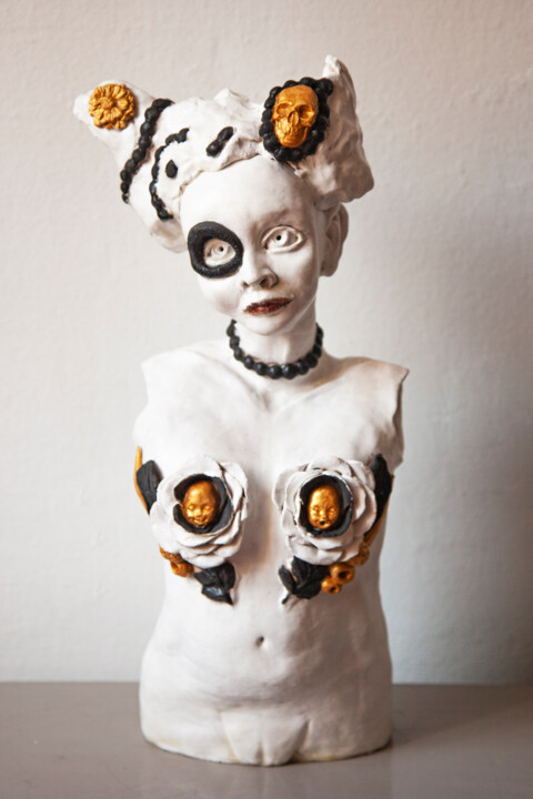 Sculpture titled "Vanitas" by Elena Uljancic, Original Artwork, Ceramics