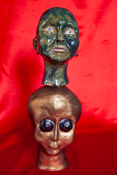 Sculpture titled "E. T." by Elena Uljancic, Original Artwork, Ceramics