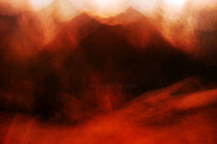Fotografia intitolato "Mountains crying" da Elena Raceala, Opera d'arte originale, Fotografia digitale
