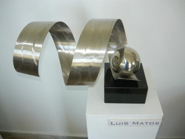 Sculpture intitulée "EYE OF THE STORM" par Luis Matos Sanchez, Œuvre d'art originale, Métaux