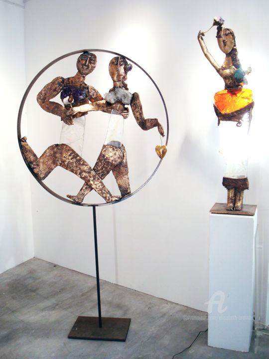 Sculpture intitulée "Grand couple au coe…" par Elisabeth Brainos, Œuvre d'art originale, Bronze
