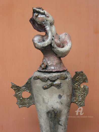 Sculpture titled "laisse tes ailes su…" by Elisabeth Brainos, Original Artwork