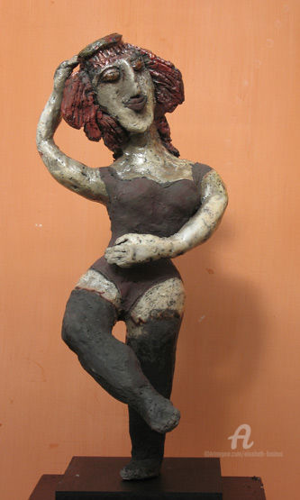 Escultura titulada "danseuse a la couro…" por Elisabeth Brainos, Obra de arte original