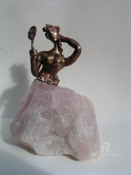 Sculpture titled "Femme au miroir" by Elisabeth Brainos, Original Artwork, Bronze