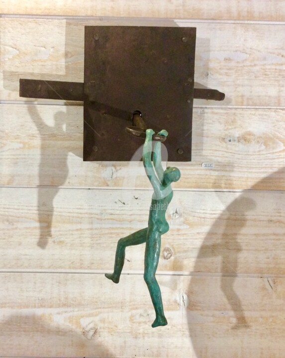 Sculpture titled "“La clef des champs”" by Elisabeth Faucheur, Original Artwork, Bronze