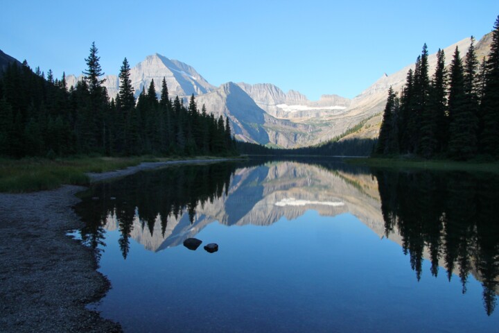 Photographie intitulée "Lake Josephine" par Elke Matthaeus, Œuvre d'art originale