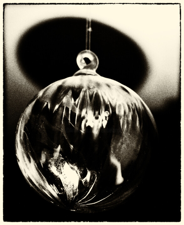 Fotografia zatytułowany „Glass Sphere” autorstwa Elke Matthaeus, Oryginalna praca, Fotografia cyfrowa