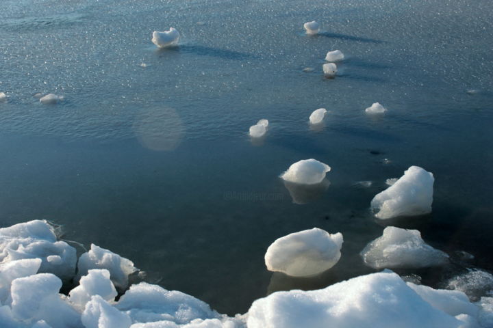 Photography titled "Ice on a Lake" by Elke Matthaeus, Original Artwork