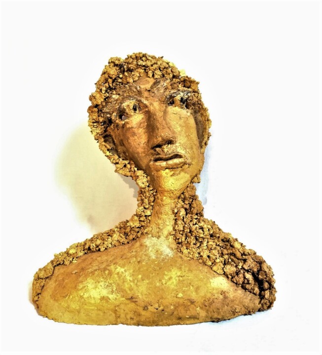 Sculpture titled "Kocoum" by Elsa Mrugalski, Original Artwork, Paper maché