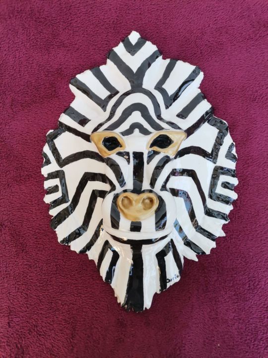 Sculpture titled "" ORANGUTAN "" by Elvira Sirio, Original Art, Ceramics