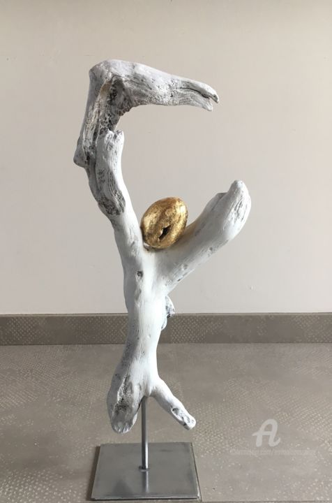 Sculpture intitulée ""Eclosion sur branc…" par Emma Lapassouze, Œuvre d'art originale