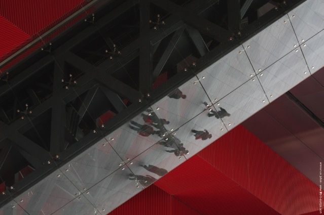 Fotografia intitolato "escalator" da Emmanuel Jahan, Opera d'arte originale