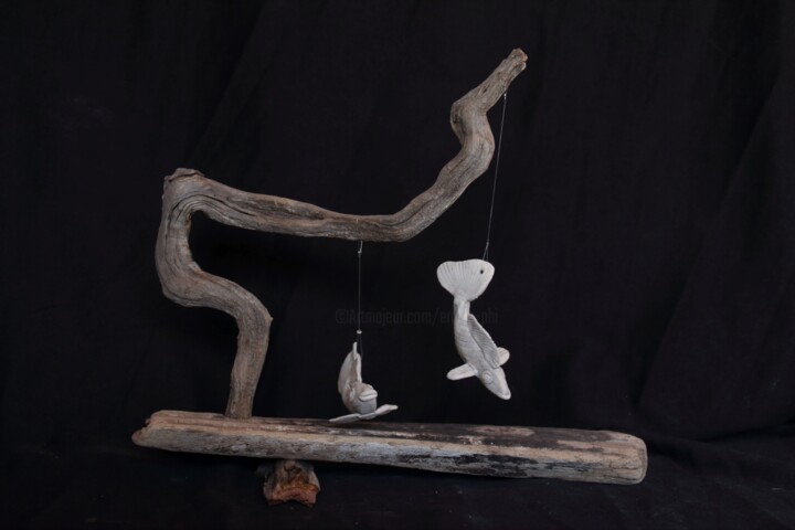 Sculpture intitulée "mobile poissons" par Emmanuelle Bernard, Œuvre d'art originale, Bois