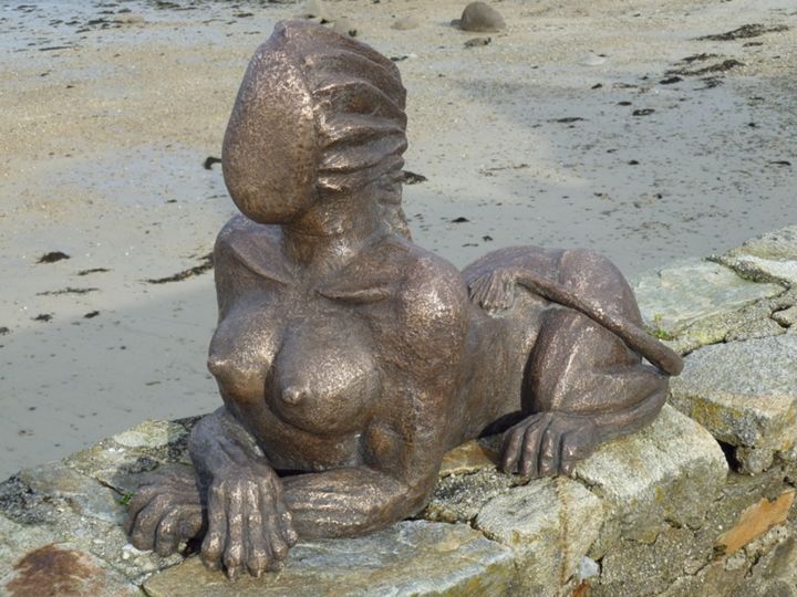Sculpture intitulée "Sphinge" par Emmanuelle Vroelant, Œuvre d'art originale, Bronze