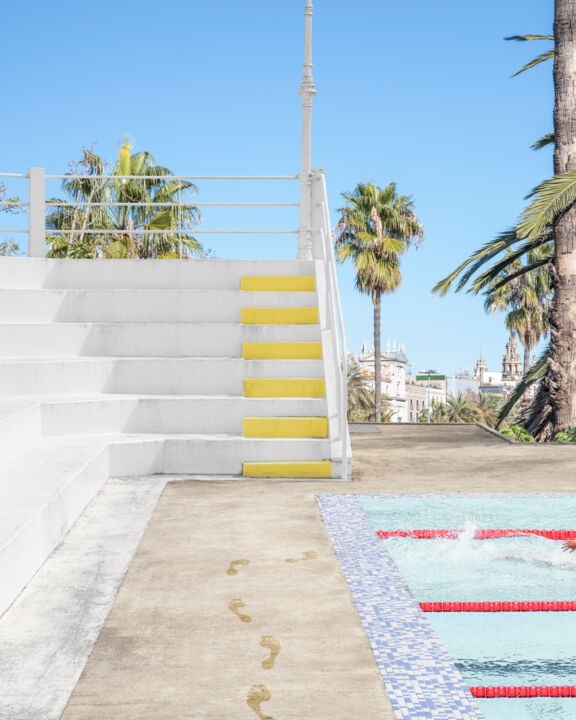 Photographie intitulée "La piscine ( 11 exe…" par Emmanuel Passeleu, Œuvre d'art originale, Photographie numérique