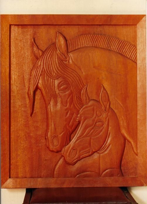 Sculpture titled "Égua com o potro" by Kin, Original Artwork, Wood