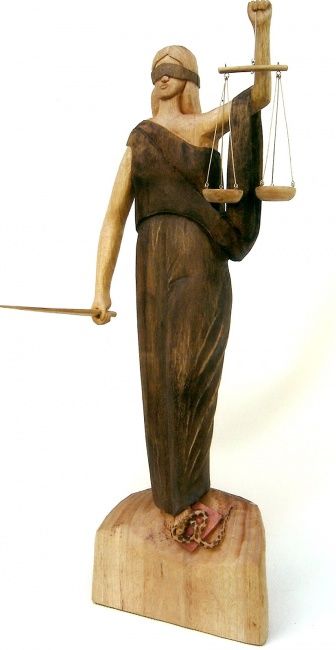 Sculpture titled "deusa da justiça (t…" by Kin, Original Artwork