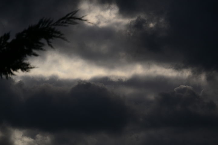 Fotografía titulada "Wolken in der Norma…" por Dirk Dahlmann, Obra de arte original, Fotografía no manipulada