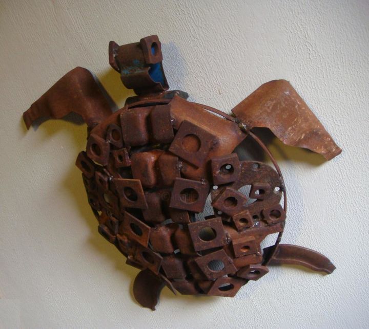 Sculpture titled "Tartaruga.jpg" by Mauro Maria, Original Artwork, Metals