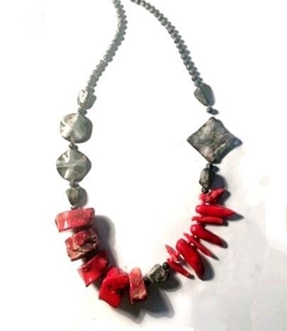 Design titled "Piedras y Coral" by Nana Tonkin - Obras, Original Artwork, Stone