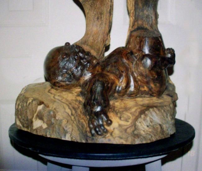 Sculpture titled "hombre cimarron" by Oscar Delgado Murillo, Original Artwork