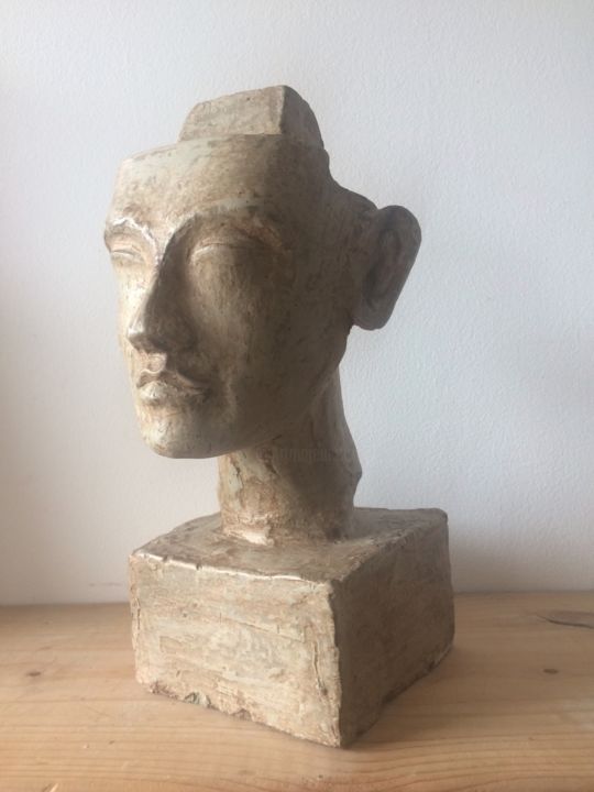 Скульптура под названием "Nefertari" - Marc Cases, Подлинное произведение искусства, Глина