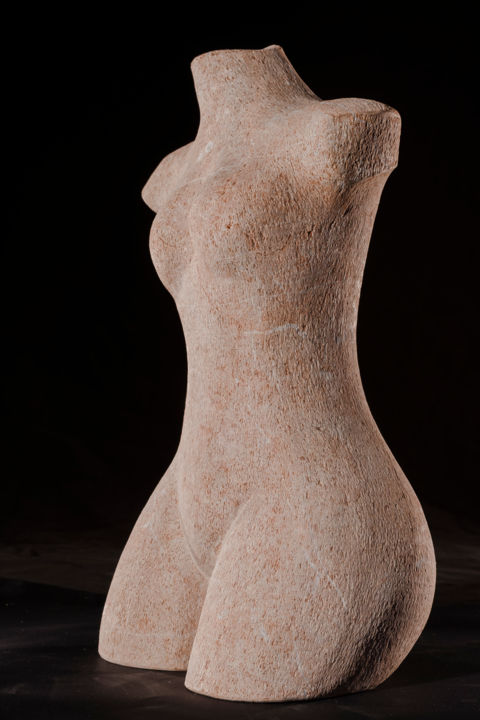 雕塑 标题为“Jovellana” 由José Luís Navarro Esteve, 原创艺术品