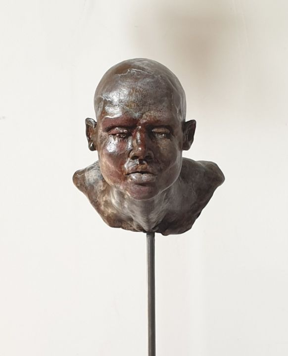 Sculpture titled "Zéphyr -" by Eva Czaplicki, Original Artwork, Clay