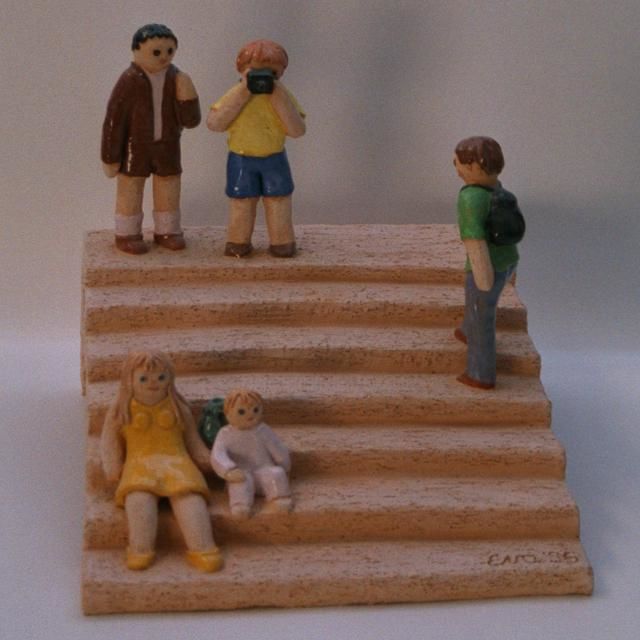 Sculpture titled "Les touristes - 24…" by Eva Rouwens, Original Artwork, Terra cotta